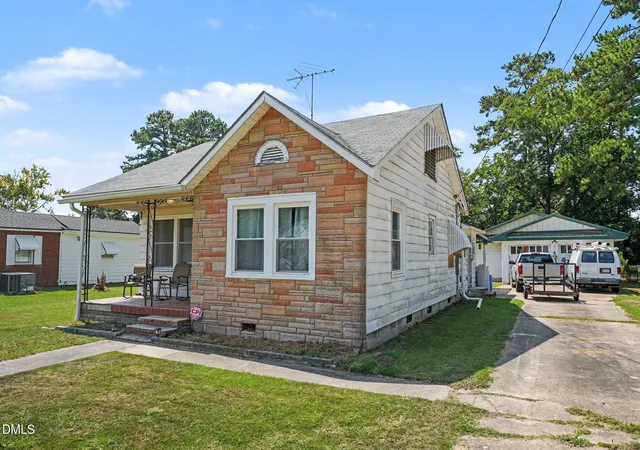 Photo 3 of Single family home for sale at 3903 Bell St NW, Wilson, NC 27896 | MLS# 10191102 | Listing updated on 2026-09-11