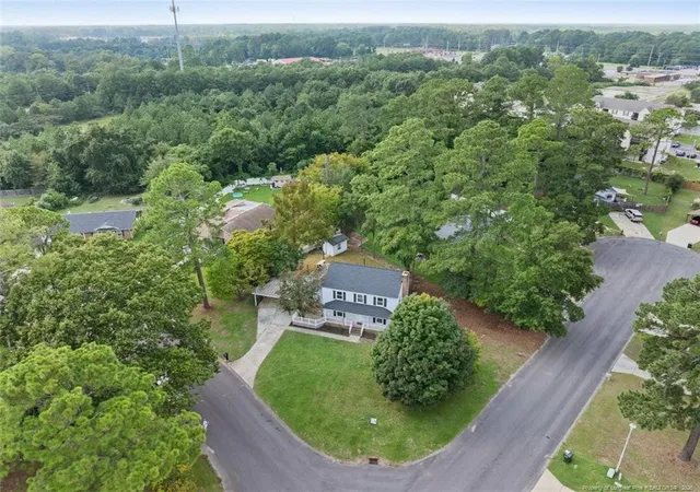 Photo 3 of Single family home for sale at 5800 Valhalla Ct, Fayetteville, NC 28304 | MLS# 768963 | Listing updated on 2026-09-05