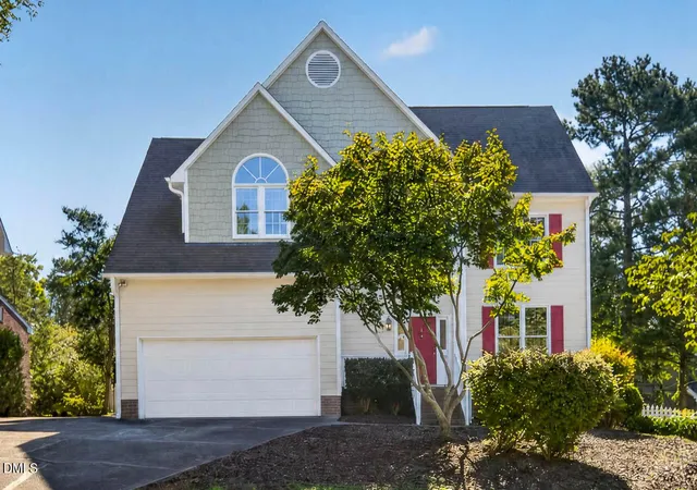 Photo 1 of Sale Pending at 104 Callard Run, Chapel Hill, NC 27514 | MLS# 10191685 | Listing updated on 2026-09-16