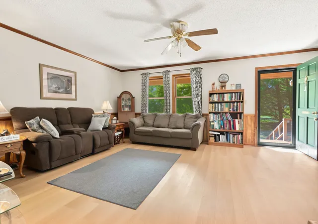 Photo 4 of Single family home for sale at 3320 Nc 242 Hwy, Benson, NC 27504 | MLS# 10191129 | Listing updated on 2026-09-09