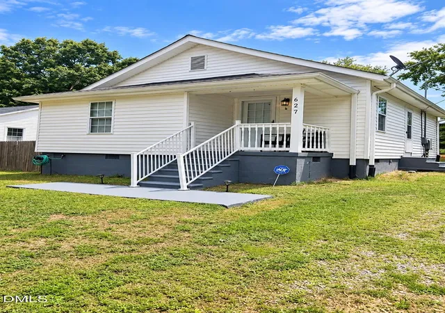 Photo 1 of Single family home for sale at 627 Dailey St, Burlington, NC 27217 | MLS# 10191144 | Listing updated on 2026-09-07