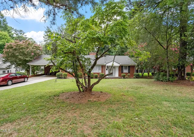 Photo 1 of Single family home for sale at 1516 Cypress Dr, Henderson, NC 27536 | MLS# 10191143 | Listing updated on 2026-09-25
