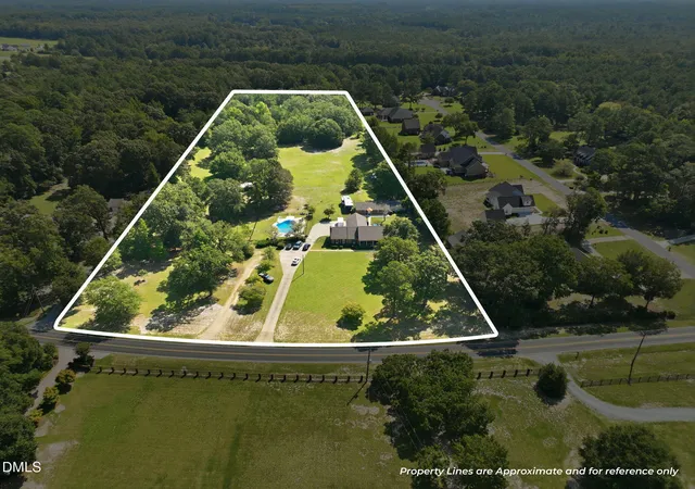 Photo 3 of Single family home for sale at 1936 Rock Hl Rd, Eastover, NC 28312 | MLS# 10191227 | Listing updated on 2026-09-08