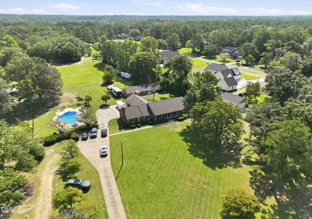 Photo 3 of Single family home for sale at 1936 Rock Hl Rd, Eastover, NC 28312 | MLS# 10191227 | Listing updated on 2026-09-08