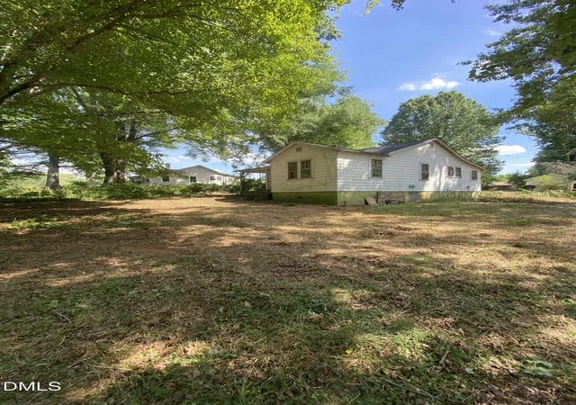 Photo 1 of Single family home for sale at 813 Strawberry Rd, Reidsville, NC 27320 | MLS# 10191253 | Listing updated on 2026-09-08