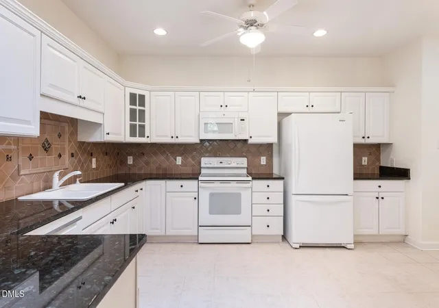 Photo 4 of Townhouse for sale at 4713 Lewisham Ct, Raleigh, NC 27612 | MLS# 10191379 | Listing updated on 2026-09-08