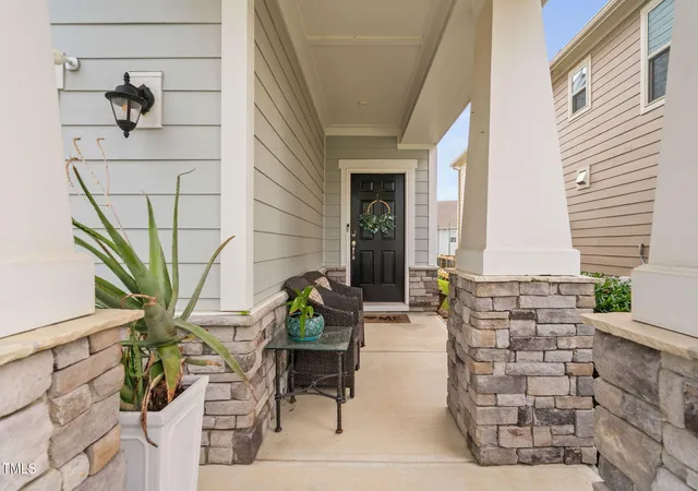 Photo 2 of Single family home for sale at 233 Sage Oak Ln, Holly Springs, NC 27540 | MLS# 10191155 | Listing updated on 2026-09-09