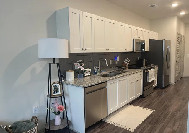 Photo 3 of Condo for sale at 2320 Gathering Sq Ct, Fuquay Varina, NC 27526 | MLS# 10191377 | Listing updated on 2026-09-16