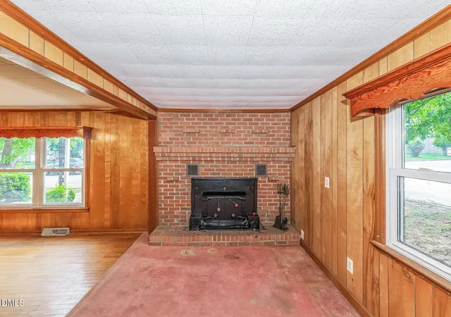 Photo 3 of Single family home for sale at 408 Walker St, Roxboro, NC 27573 | MLS# 10191171 | Listing updated on 2026-10-01