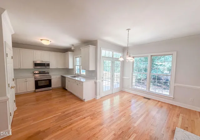 Photo 2 of Single family home for sale at 2916 Woodslope Dr, Raleigh, NC 27610 | MLS# 10191173 | Listing updated on 2026-09-12