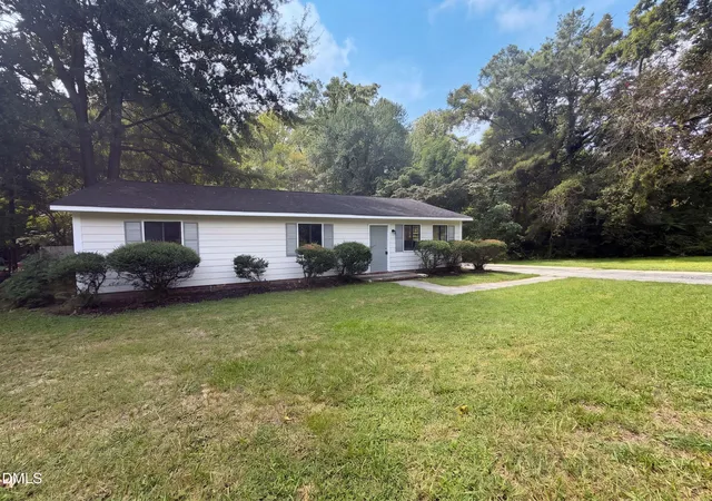Photo 1 of Single family home for sale at 2600 Wedgedale Ave, Durham, NC 27703 | MLS# 10191178 | Listing updated on 2026-09-17