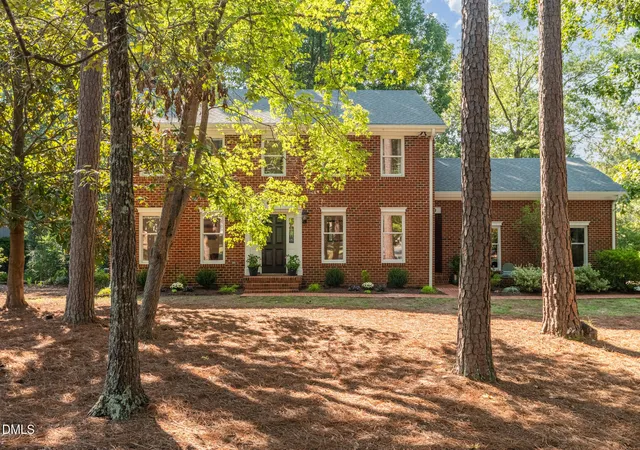 Photo 1 of Sale Pending at 6929 Knotty Pine Dr, Chapel Hill, NC 27517 | MLS# 10191429 | Listing updated on 2026-09-13