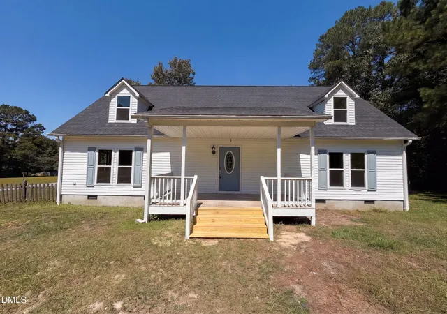 Photo 1 of Single family home for sale at 3752 Swanns Sta Rd, Sanford, NC 27332 | MLS# 10191181 | Listing updated on 2026-09-21