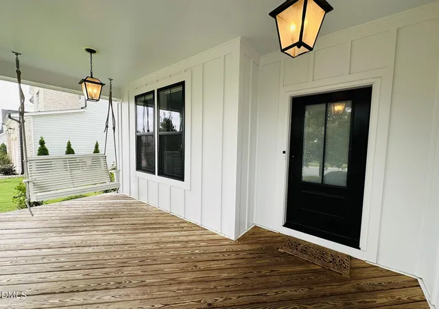 Photo 2 of Single family home for sale at 400 Vintage Point Ln, Wendell, NC 27591 | MLS# 10191375 | Listing updated on 2026-09-08