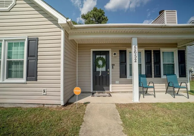 Photo 4 of Single family home for sale at 5652 Pepperbush Dr, Fayetteville, NC 28304 | MLS# 768995 | Listing updated on 2026-09-13