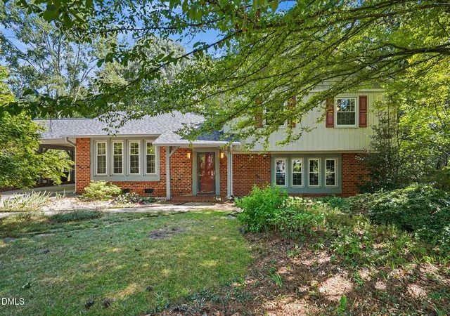 Photo 2 of Sale Pending at 1608 Su John Rd, Raleigh, NC 27607 | MLS# 10192058 | Listing updated on 2026-09-13