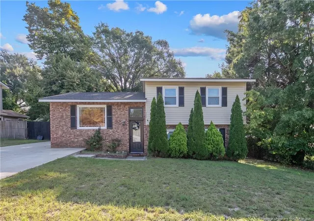 Photo 1 of Single family home for sale at 6602 Winthrop Dr, Fayetteville, NC 28311 | MLS# 769000 | Listing updated on 2026-09-13