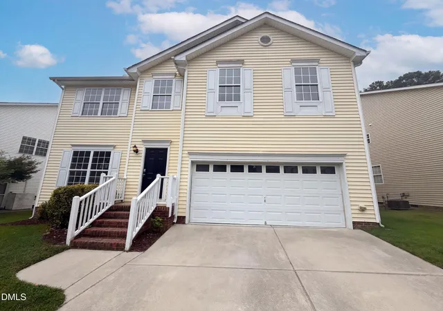 Photo 1 of Single family home for sale at 2308 Brasstown Ln, Apex, NC 27502 | MLS# 10191219 | Listing updated on 2026-09-20