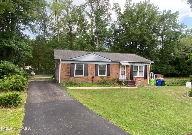 Photo 1 of Single family home for sale at 7229 Bentley Cir, Raleigh, NC 27616 | MLS# 10191238 | Listing updated on 2026-09-08