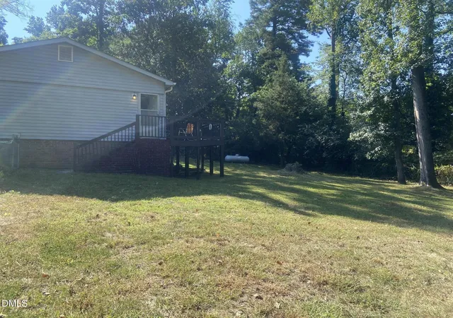 Photo 4 of Single family home for sale at 7229 Bentley Cir, Raleigh, NC 27616 | MLS# 10191238 | Listing updated on 2026-09-08