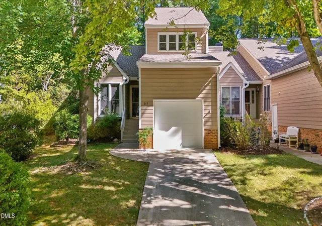 Photo 1 of Sale Pending at 212 Chimney Rise Dr, Cary, NC 27511 | MLS# 10192080 | Listing updated on 2026-09-13