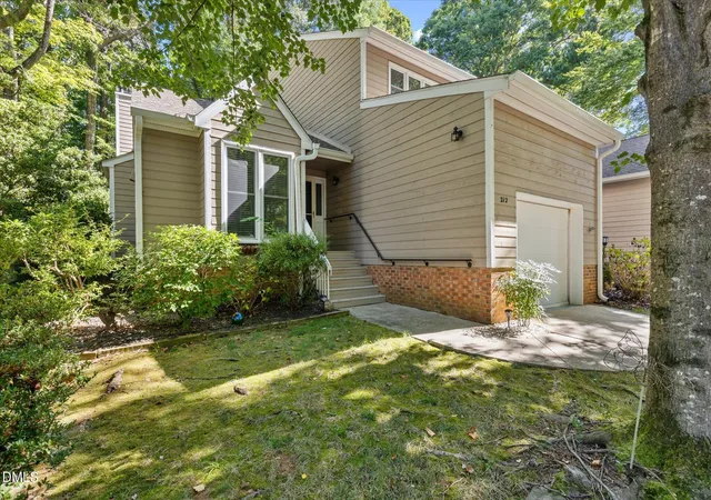 Photo 2 of Sale Pending at 212 Chimney Rise Dr, Cary, NC 27511 | MLS# 10192080 | Listing updated on 2026-09-13