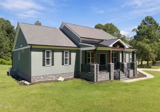 Photo 2 of Single family home for sale at 309 Turnage Rd, Smithfield, NC 27577 | MLS# 10191977 | Listing updated on 2026-09-30