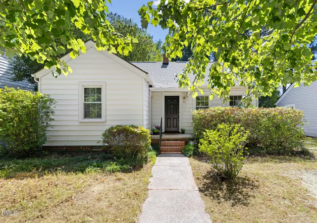 Photo 2 of Single family home for sale at 311 W Carver St, Durham, NC 27704 | MLS# 10192075 | Listing updated on 2026-09-18