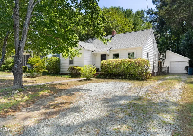 Photo 3 of Single family home for sale at 311 W Carver St, Durham, NC 27704 | MLS# 10192075 | Listing updated on 2026-09-18
