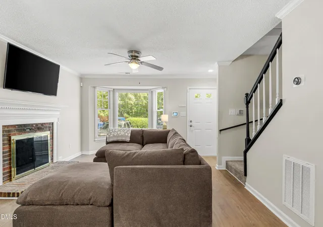 Photo 4 of Townhouse for sale at 200 Standish Dr, Chapel Hill, NC 27517 | MLS# 10191874 | Listing updated on 2026-09-16