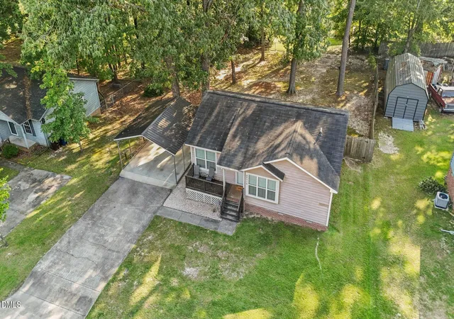 Photo 1 of House for sale at 4914 S Pointe, Sanford, NC 27332 | MLS# 10191433 | Listing updated on 2026-09-23