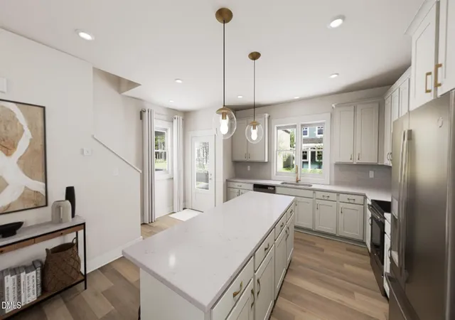 Photo 3 of Single family home for sale at 404 Everlong Ln, Zebulon, NC 27597 | MLS# 10192450 | Listing updated on 2026-10-02