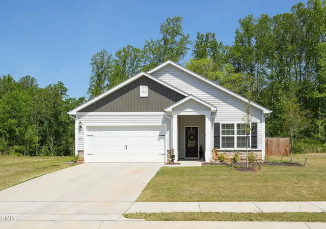 Single family home for sale at 606 Rhino Bnd, Oxford, NC 27565 | MLS# 10191282
