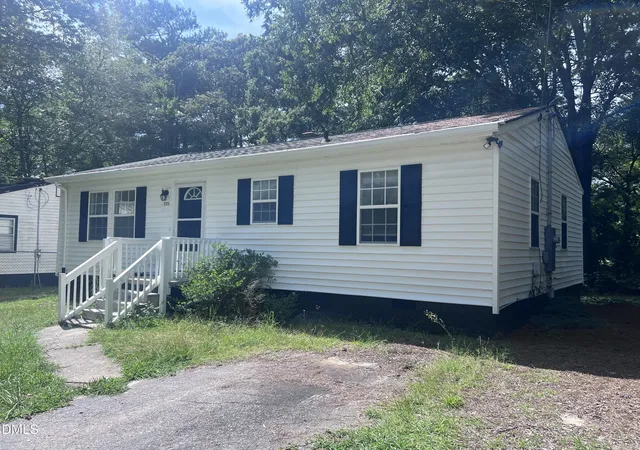 Photo 2 of Single family home for sale at 125 Booth Ave, Henderson, NC 27536 | MLS# 10191350 | Listing updated on 2026-09-08