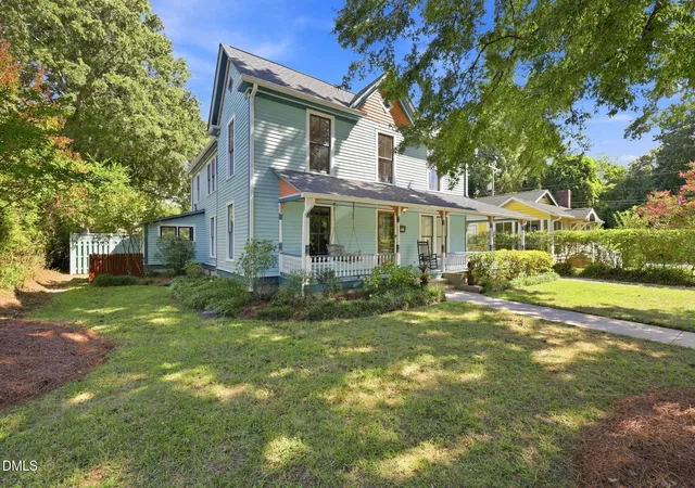 Photo 2 of Single family home for sale at 619 W Front St, Burlington, NC 27215 | MLS# 10191998 | Listing updated on 2026-09-14