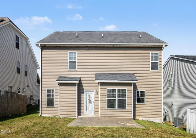 Photo 4 of Single family home for sale at 3721 Madeline Way, Raleigh, NC 27610 | MLS# 10192234 | Listing updated on 2026-09-11