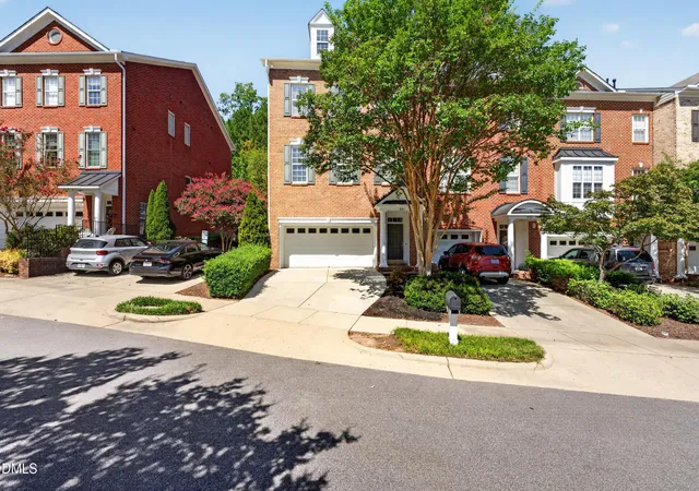 Photo 2 of Townhouse for sale at 351 Bridgegate Dr, Cary, NC 27519 | MLS# 10192097 | Listing updated on 2026-09-20
