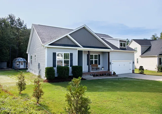 Photo 3 of Single family home for sale at 355 Southern Pl, Lillington, NC 27546 | MLS# 10191662 | Listing updated on 2026-09-10