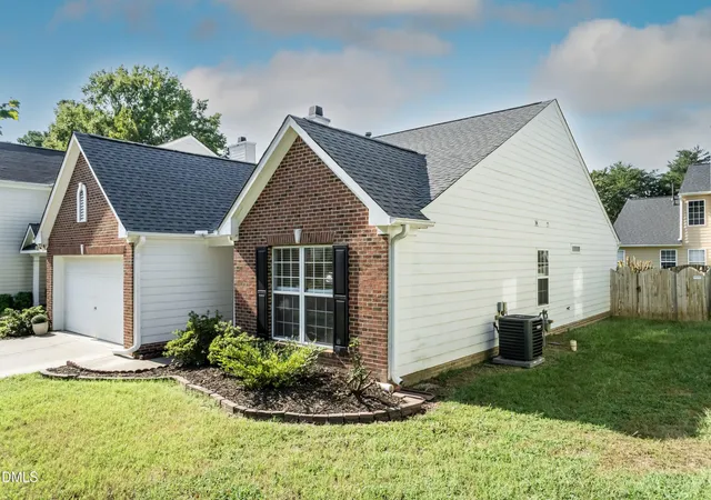 Photo 3 of Single family home for sale at 5412 Alafia Ct, Raleigh, NC 27616 | MLS# 10193181 | Listing updated on 2026-09-22