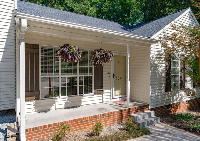 Photo 3 of Sale Pending at 404 Thornwall Ct, Holly Springs, NC 27540 | MLS# 10191780 | Listing updated on 2026-09-13