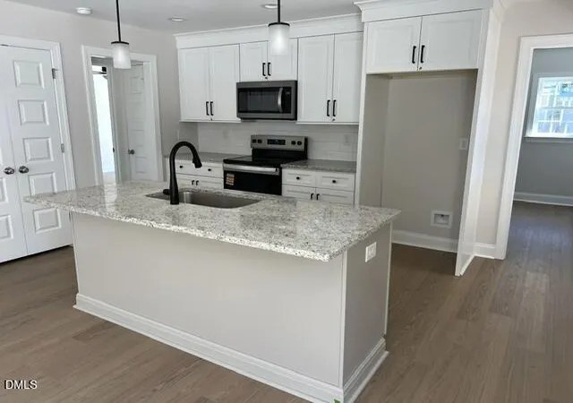 Photo 3 of Single family home for sale at 299 S Main St, Four Oaks, NC 27524 | MLS# 10191915 | Listing updated on 2026-09-11