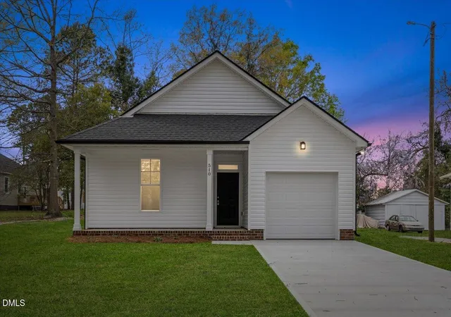 Photo 1 of Single family home for sale at 271 Mcneil Cir, Dunn, NC 28334 | MLS# 10192371 | Listing updated on 2026-09-12