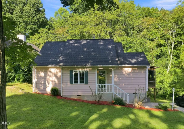 Photo 1 of Single family home for sale at 317 Wilson St, Graham, NC 27253 | MLS# 10192136 | Listing updated on 2026-10-07