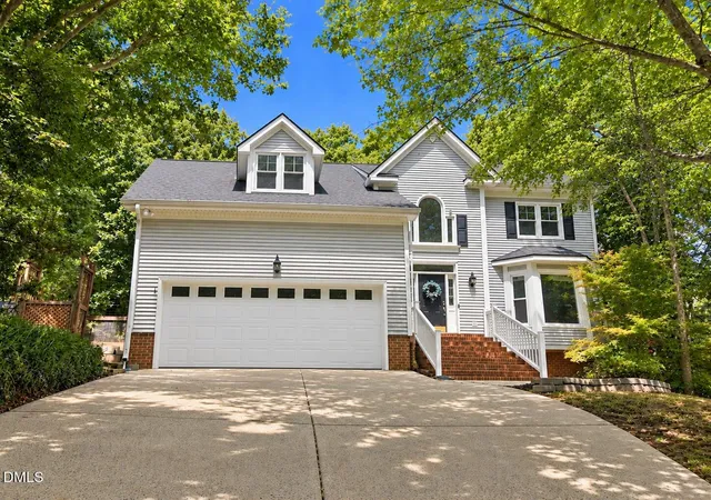 Single family home for sale at 4220 Glen Erin Way, Raleigh, NC 27613 | MLS# 10191717