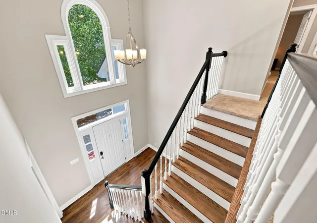 Photo 4 of Single family home for sale at 4220 Glen Erin Way, Raleigh, NC 27613 | MLS# 10191717 | Listing updated on 2026-09-15
