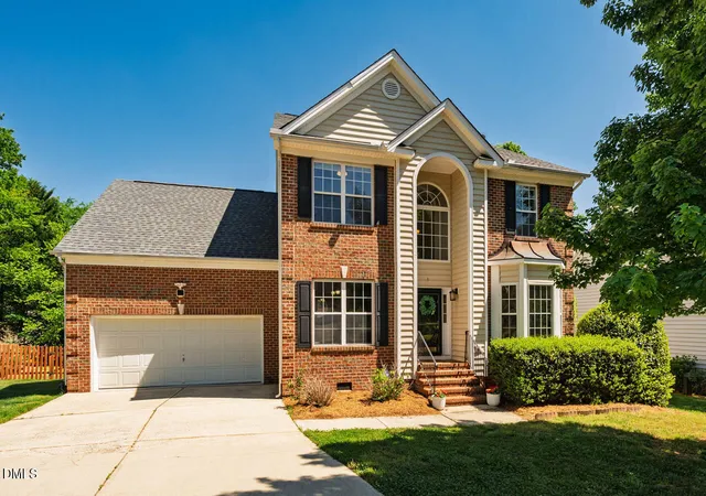 Single family home for sale at 102 Adrians Pl, Chapel Hill, NC 27514 | MLS# 10191782