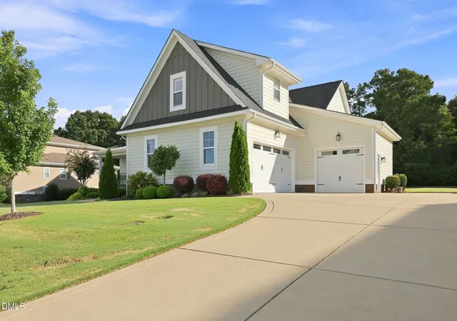 Photo 2 of Single family home for sale at 213 Allesandra Dr, Clayton, NC 27527 | MLS# 10191759 | Listing updated on 2026-09-20