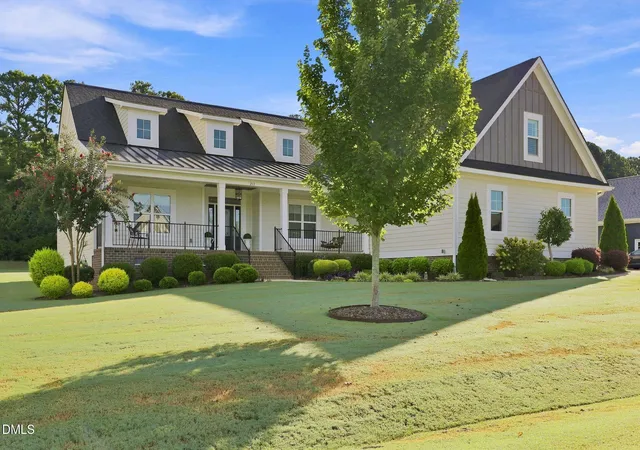 Photo 3 of Single family home for sale at 213 Allesandra Dr, Clayton, NC 27527 | MLS# 10191759 | Listing updated on 2026-09-20