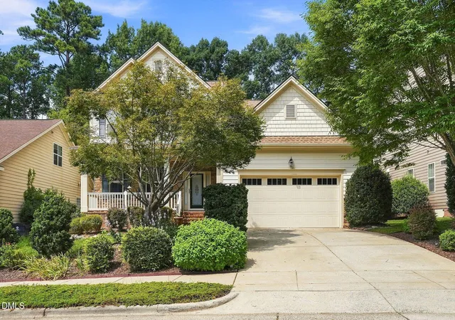 Photo 1 of Single family home for sale at 202 Briarfield Dr, Apex, NC 27502 | MLS# 10191417 | Listing updated on 2026-09-14