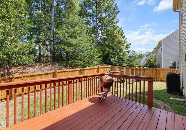 Photo 2 of Single family home for sale at 107 Stoney Dr, Durham, NC 27703 | MLS# 10191376 | Listing updated on 2026-10-05